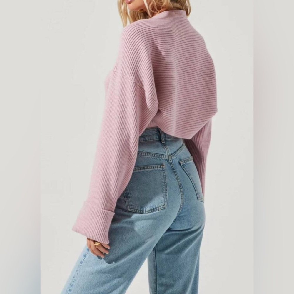 Astr Pink Ribbed Sweater - Picture 2 of 9